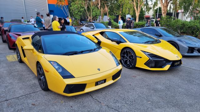 Team Yellow